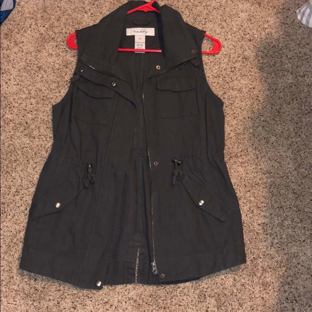 Sebby vest